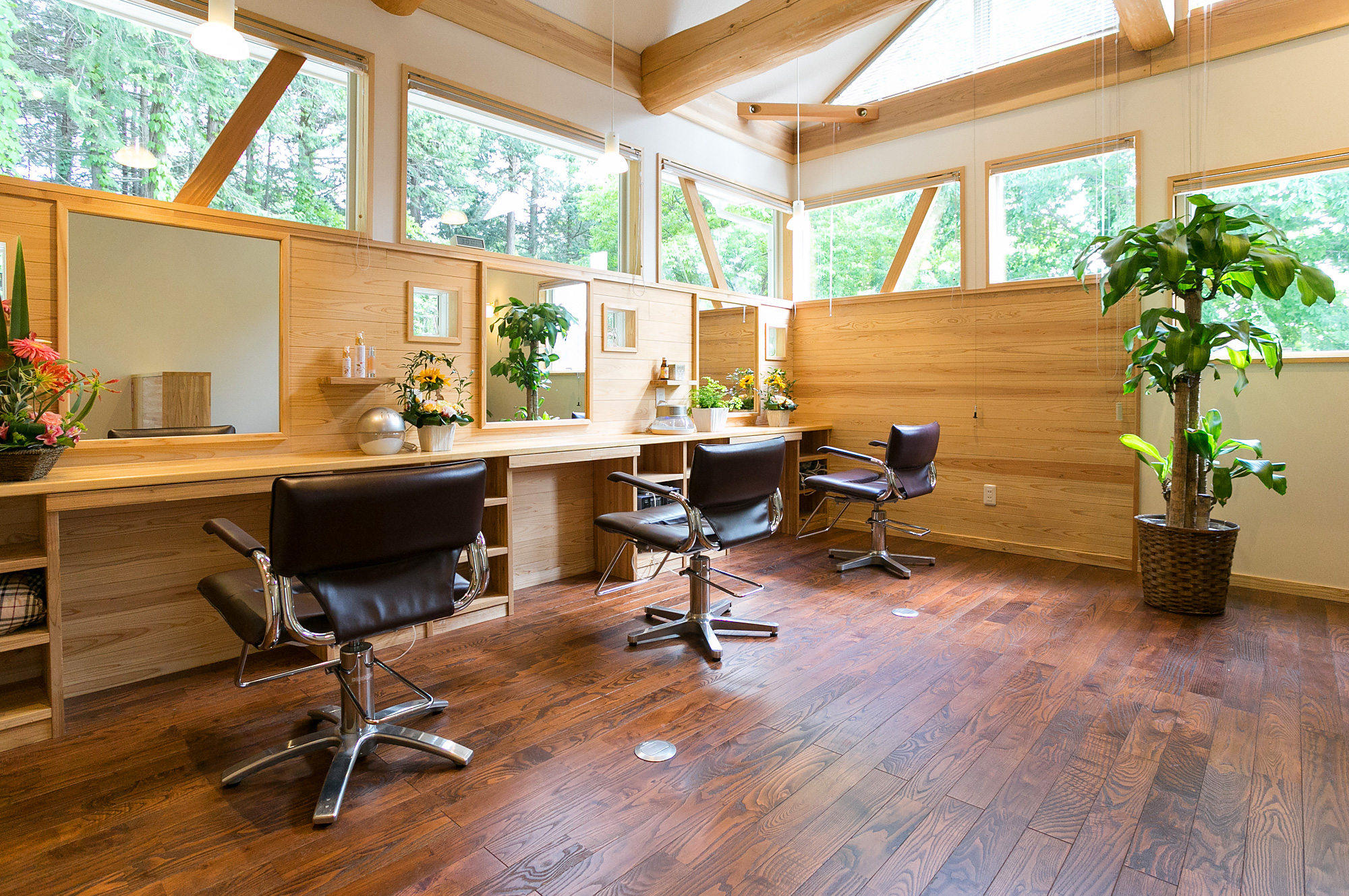 美と健康と地球環境浄化 株式会社アクアフロー